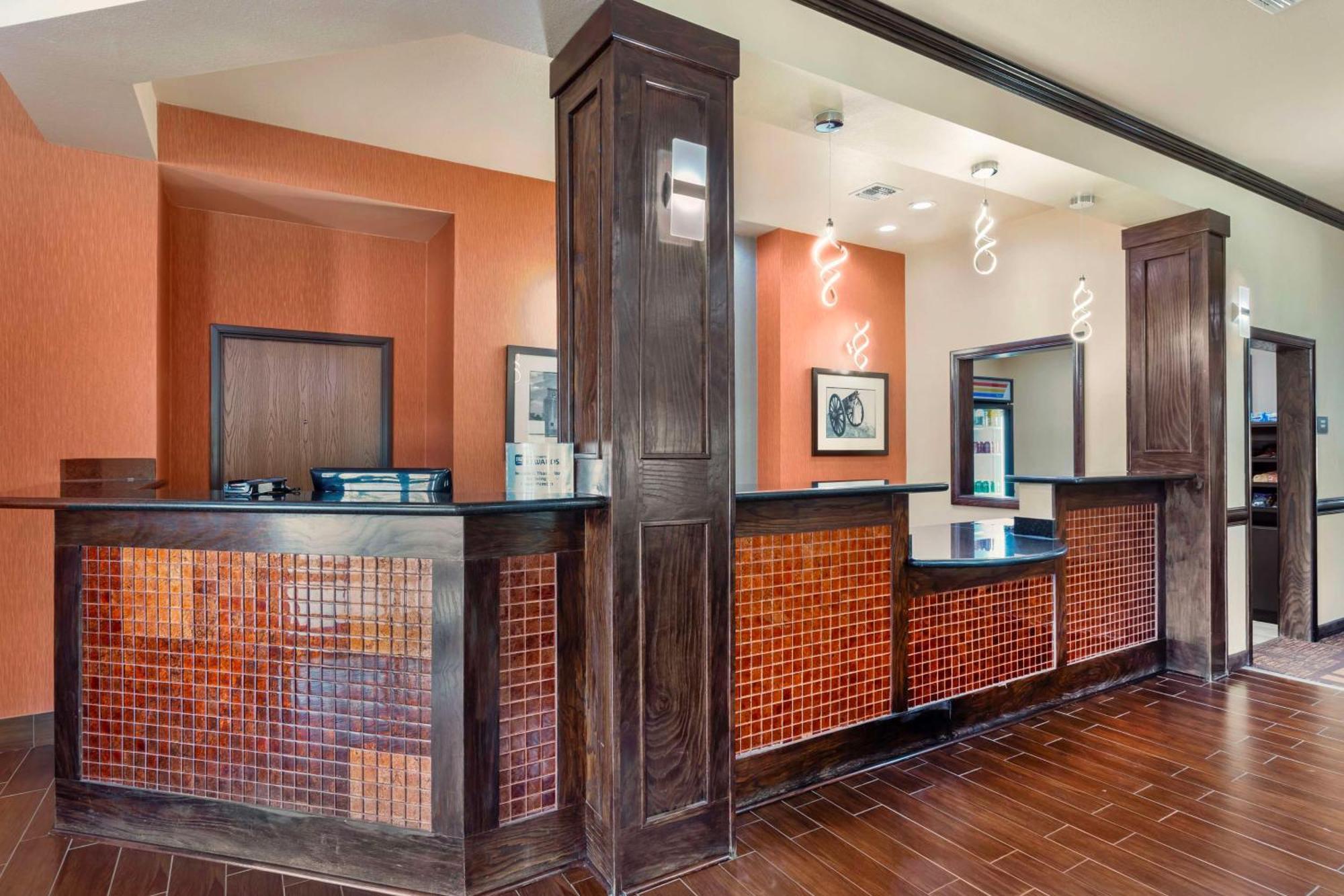 Best Western Plus Goliad Inn & Suites Esterno foto